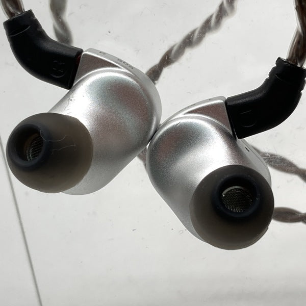 【中古】S08 Silver【秋葉原】