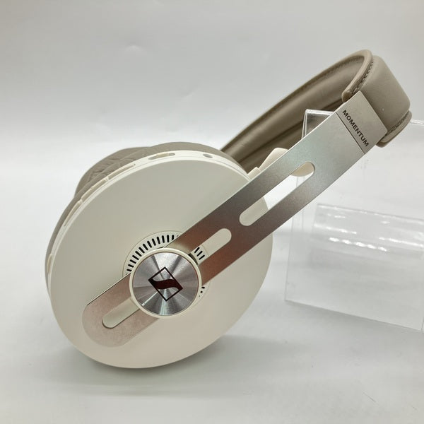 【中古】MOMENTUM Wireless ノイズキャンセルヘッドホン Sandy White 【M3AEBTXL SANDY WHITE】【秋葉原】