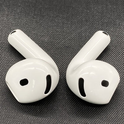 【中古】AirPods 4 MXP93J/A（アクティブノイズキャンセリング搭載）【秋葉原】