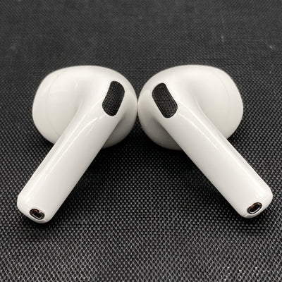 【中古】AirPods 4 MXP93J/A（アクティブノイズキャンセリング搭載）【名古屋】