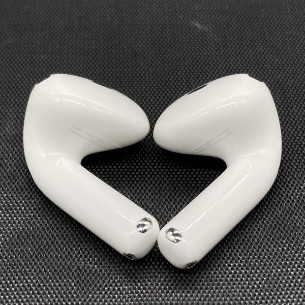 【中古】AirPods 4 MXP93J/A（アクティブノイズキャンセリング搭載）【名古屋】
