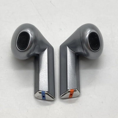 【中古】Galaxy Buds3 シルバー 【SM-R530NZAAXJP】【秋葉原】
