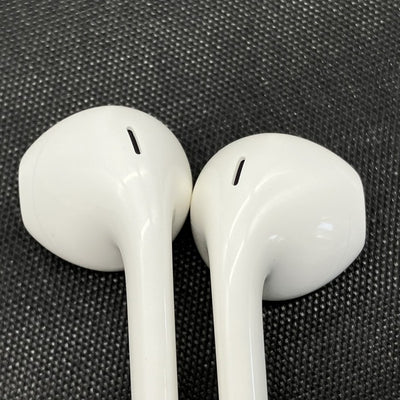【ご依頼分】【中古】Apple EarPods with Remote and Mic【秋葉原】