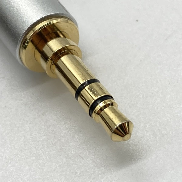 【中古】C8 (3.5mm - 2Pin)【仙台】