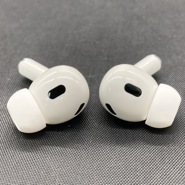 【中古】MagSafe充電ケース(USB-C)付きAirPods Pro(第2世代) MTJV3JA【日本橋】