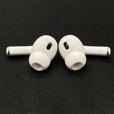【中古】MagSafe充電ケース(USB-C)付きAirPods Pro(第2世代) MTJV3JA【秋葉原】【秋葉原】