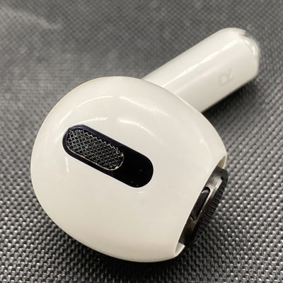 【中古】AirPods Pro （R側）【秋葉原】