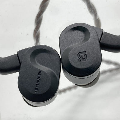 【中古】S08 Black【日本橋】