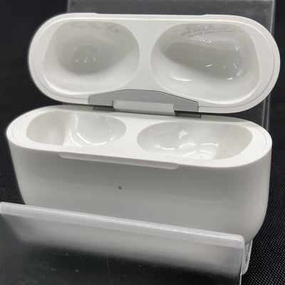 【中古】AirPods Pro 充電ケース(MagSafe)【日本橋】