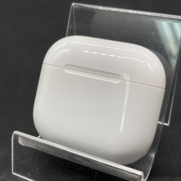 【中古】AirPods 4 MXP93J/A（アクティブノイズキャンセリング搭載）【名古屋】