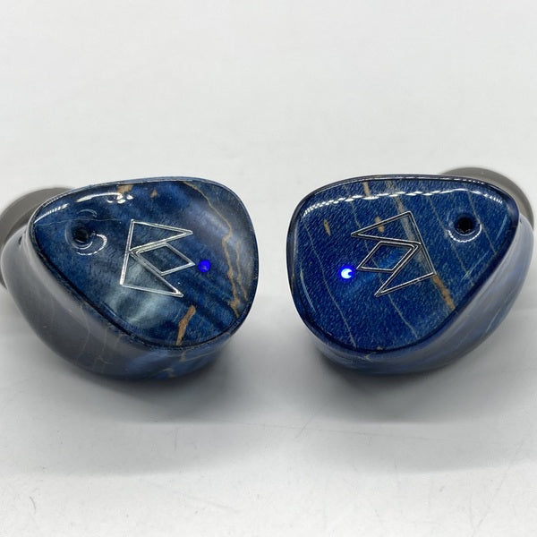 Noble Audio 【中古】FoKus Prestige Blue 【NOB-FOKUSPST-L Noble Audio 【中古】FoKus Prestige Blue 【NOB-FOKUSPST-L