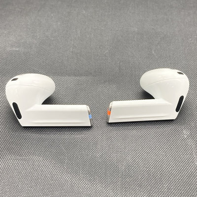 【中古】Galaxy Buds3 ホワイト 【SM-R530NZWAXJP】【秋葉原】