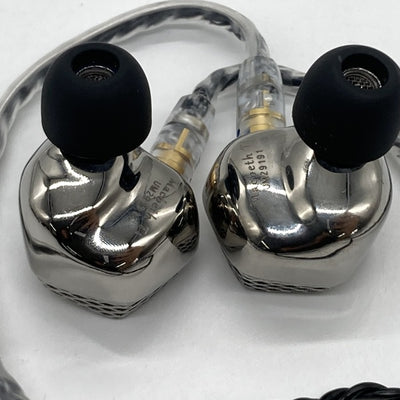 【中古】Macbeth Ti 【UNM-7810】【秋葉原】