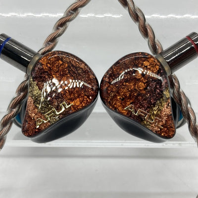 【中古】PERFORMER 8【名古屋】