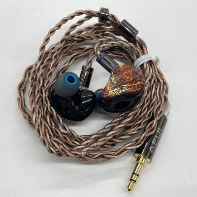 【中古】PERFORMER 8【名古屋】