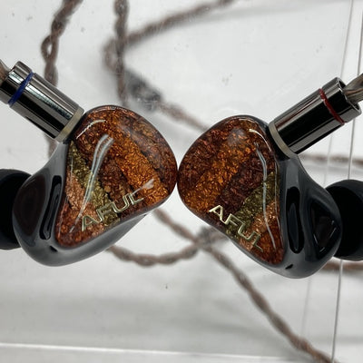 【中古】PERFORMER 8【秋葉原】
