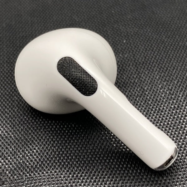 【中古】AirPods Pro （R側）【秋葉原】