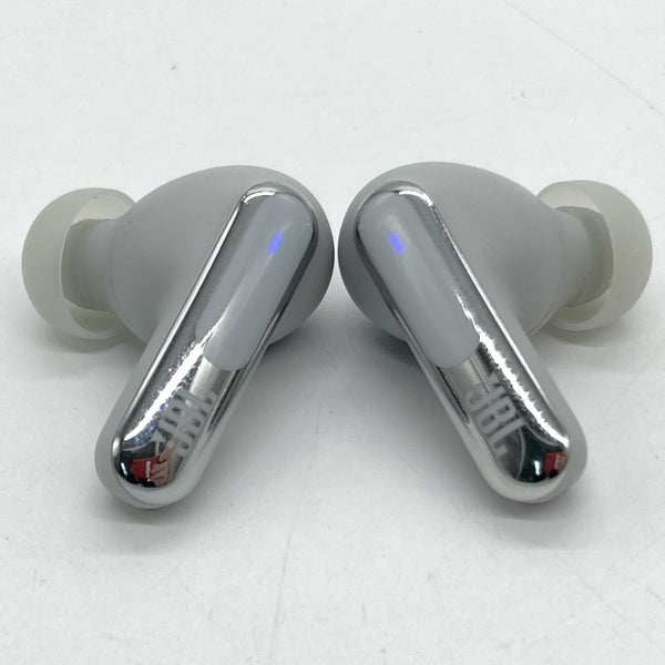 【中古美品】JBL LIVE BEAM3 シルバー JBL LIVE BEAM 3 シルバー [JBLLIVEBEAM3SIL]｜新品通販フジヤ