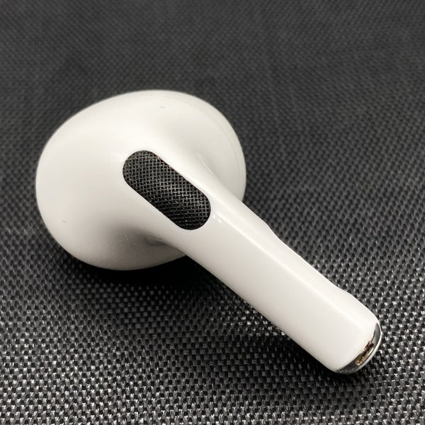 【中古】AirPods Pro （R側）【秋葉原】