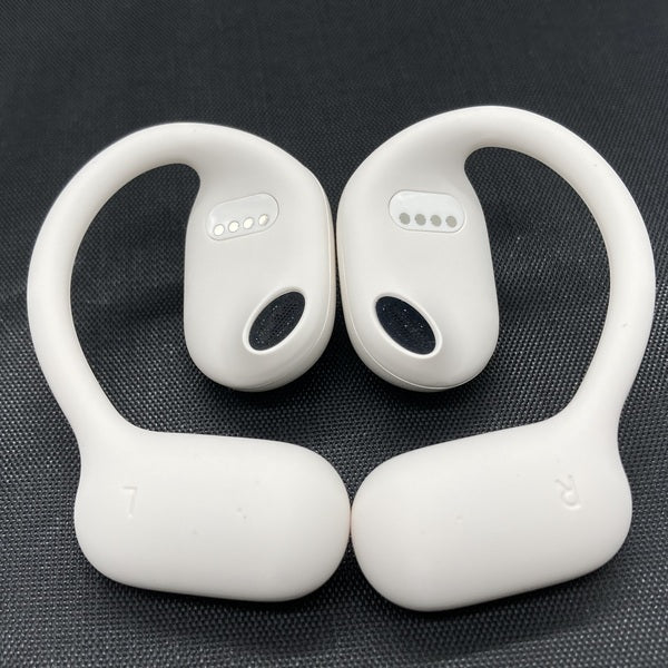 【中古】Oladance ウェアラブルステレオ ホワイト【秋葉原】