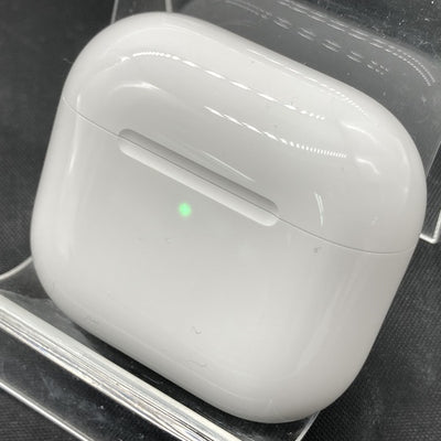 【中古】AirPods 4 MXP93J/A（アクティブノイズキャンセリング搭載）【日本橋】