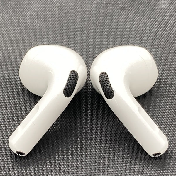 【中古】AirPods 4 MXP93J/A（アクティブノイズキャンセリング搭載）【日本橋】