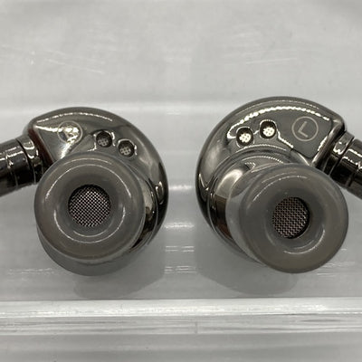 【中古】HAYABUSA ULTRA チタニウムグレイ【秋葉原】
