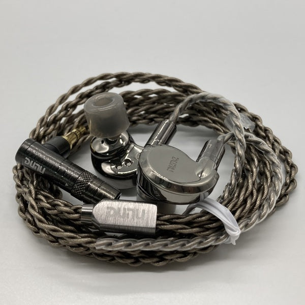 【中古】HAYABUSA ULTRA チタニウムグレイ【秋葉原】