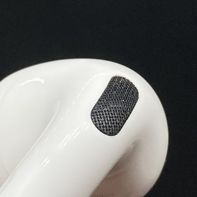 【中古】AirPods 4 MXP93J/A（アクティブノイズキャンセリング搭載）【秋葉原】