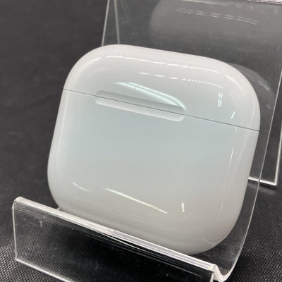 【中古】AirPods 4 MXP63J/A【日本橋】
