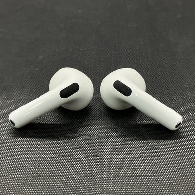 【中古】AirPods 4 MXP63J/A【日本橋】