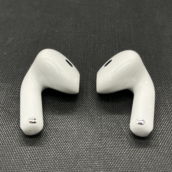 【中古】AirPods 4 MXP63J/A【日本橋】