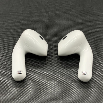 【中古】AirPods 4 MXP63J/A【日本橋】