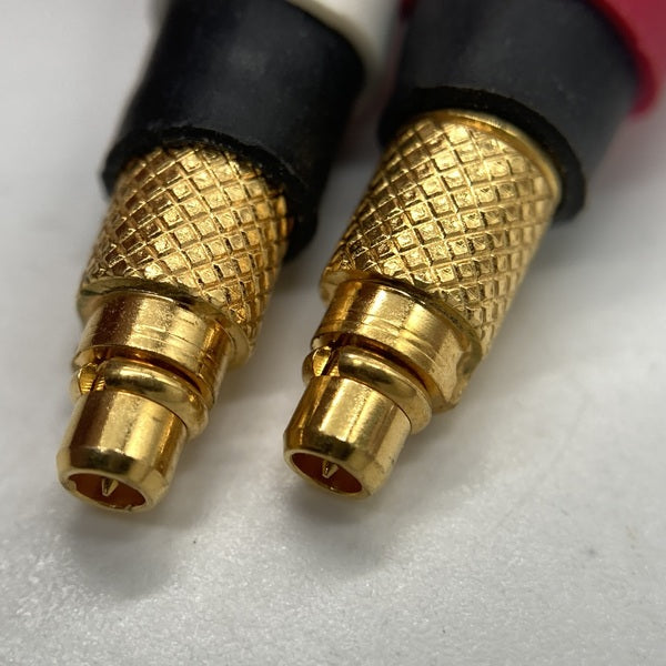 【中古】Avesケーブル (2.5mm 3.5mm 4.4mm組換プラグ付属)【秋葉原】