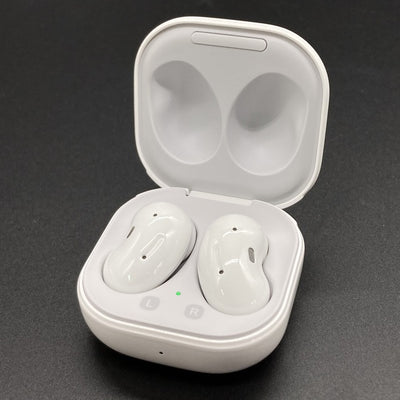 【中古】Galaxy Buds Live Mystic White 【SM-R180NZWAXJP】【秋葉原】