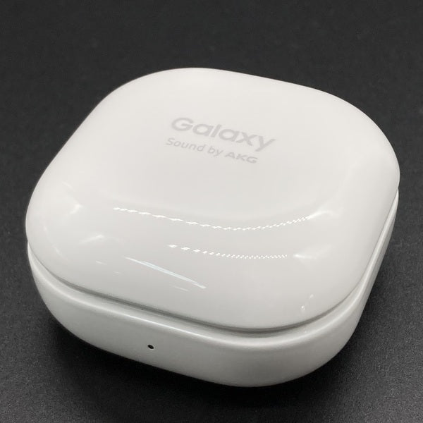 【中古】Galaxy Buds Live Mystic White 【SM-R180NZWAXJP】【秋葉原】