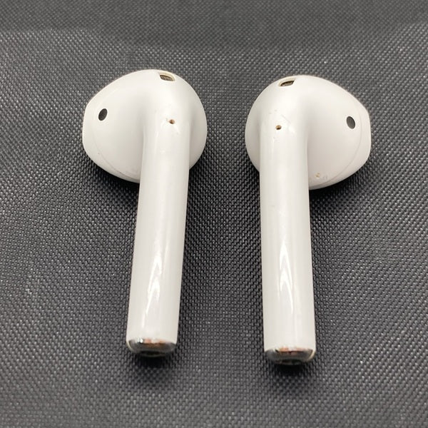 【中古】AirPods with Charging Case MV7N2J/A【仙台】