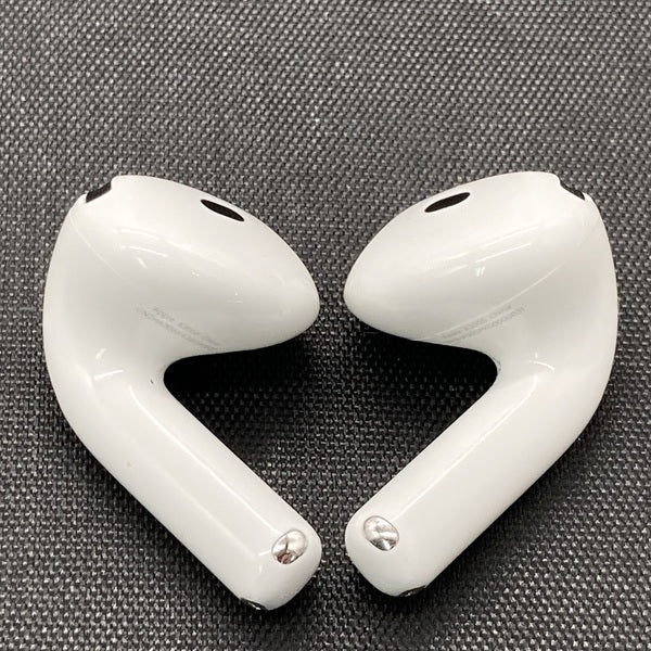 【中古】AirPods 4 MXP93J/A（アクティブノイズキャンセリング搭載）【名古屋】