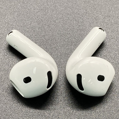 【中古】AirPods 4 MXP93J/A（アクティブノイズキャンセリング搭載）【秋葉原】