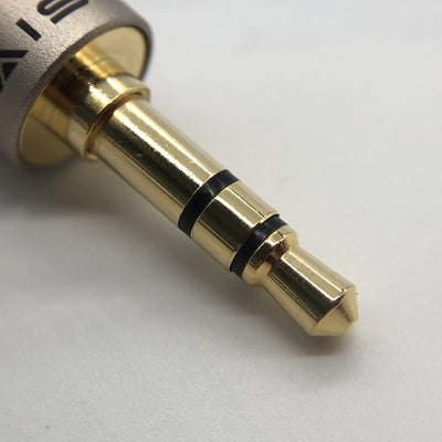 【中古】Que【日本橋】