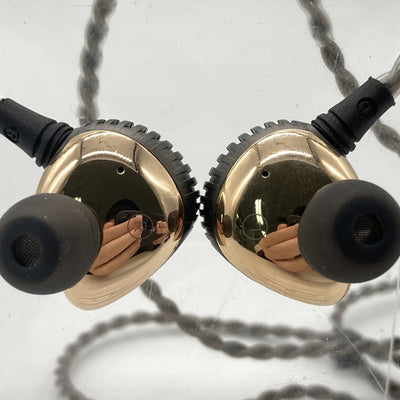 【中古】ME600【秋葉原】
