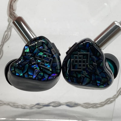 【中古】ARTHA (Universal Fit)【秋葉原】