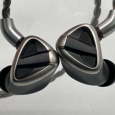 【中古】FH19 【FIO-IEM-FH19-B】【秋葉原】
