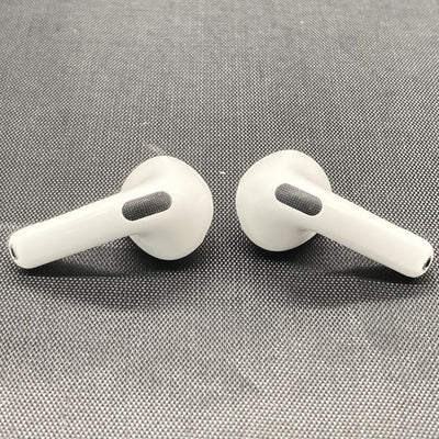 【中古】AirPods 4 MXP93J/A（アクティブノイズキャンセリング搭載）【秋葉原】