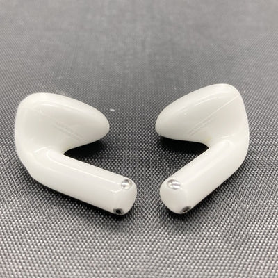 【中古】AirPods 4 MXP93J/A（アクティブノイズキャンセリング搭載）【秋葉原】