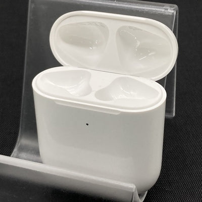 【中古】Wireless Charging Case for AirPods MR8U2J/A【秋葉原】
