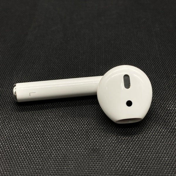 AirPods 1世代　中古　イヤホン　エアポッツ AirPods 第1世代 MMEF2J/A 新品 34,800円 中古 2,222円 | ネット