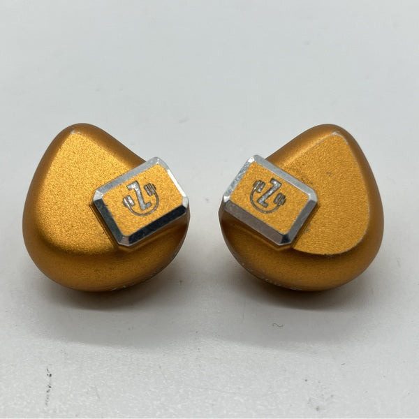 【中古】Z12【ケーブル欠品】【日本橋】