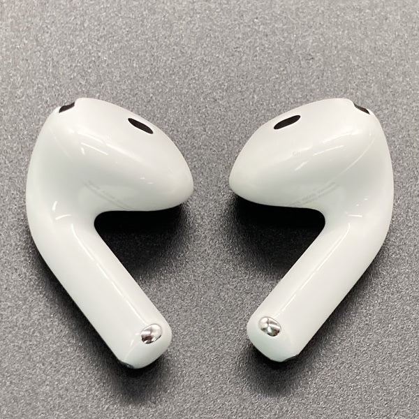 【中古】AirPods 4 MXP93J/A（アクティブノイズキャンセリング搭載）【秋葉原】