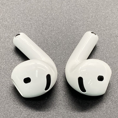 【中古】AirPods 4 MXP93J/A（アクティブノイズキャンセリング搭載）【秋葉原】